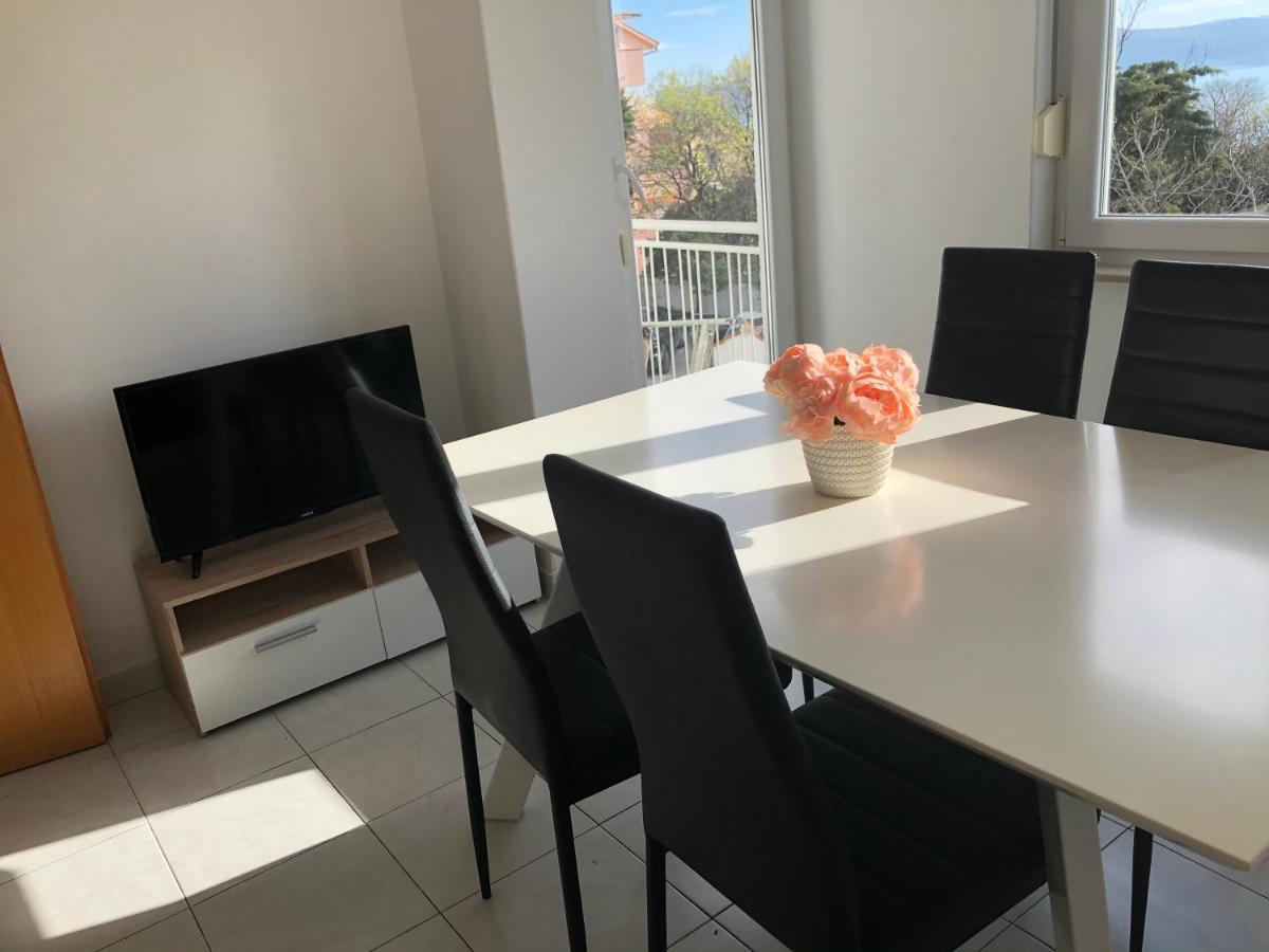Apartments Tepavac Novi Vinodolski Buitenkant foto