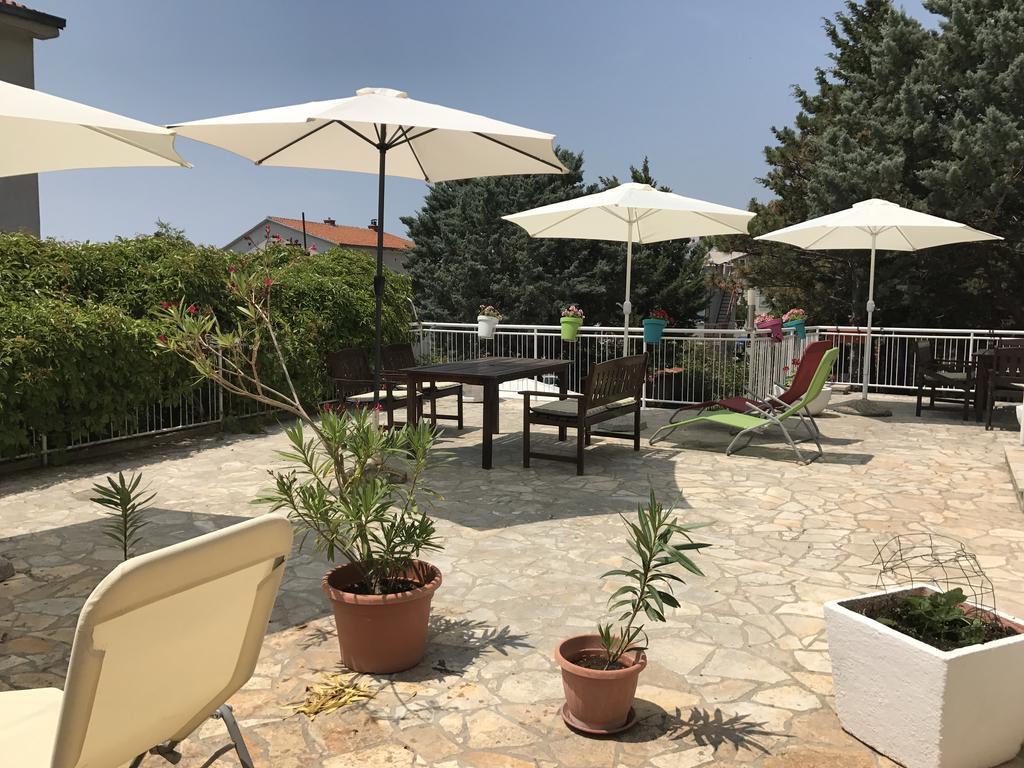 Apartments Tepavac Novi Vinodolski Buitenkant foto