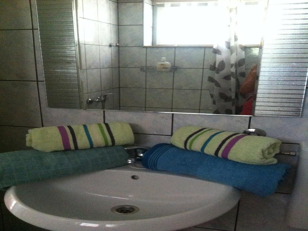 Apartments Tepavac Novi Vinodolski Buitenkant foto