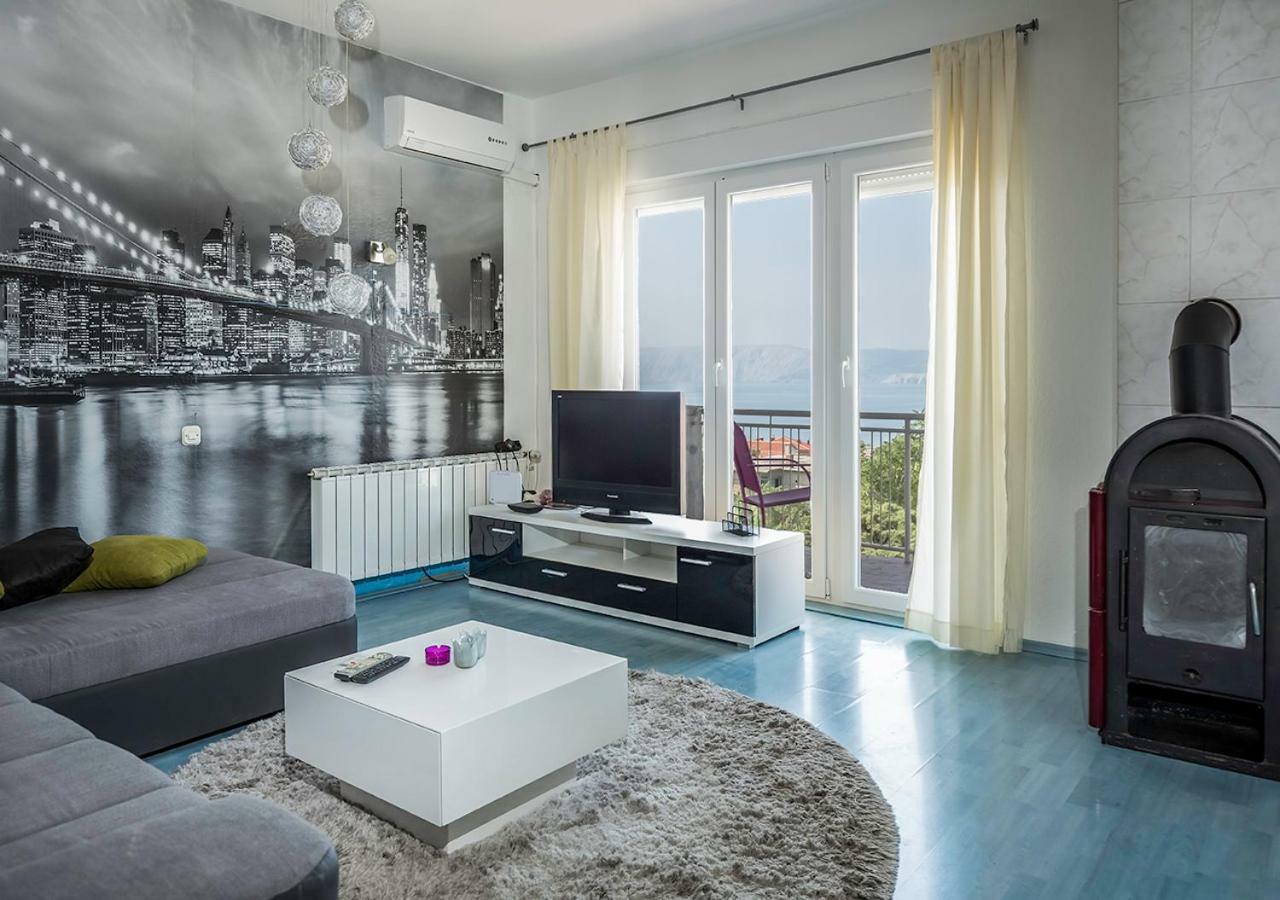 Apartments Tepavac Novi Vinodolski Buitenkant foto